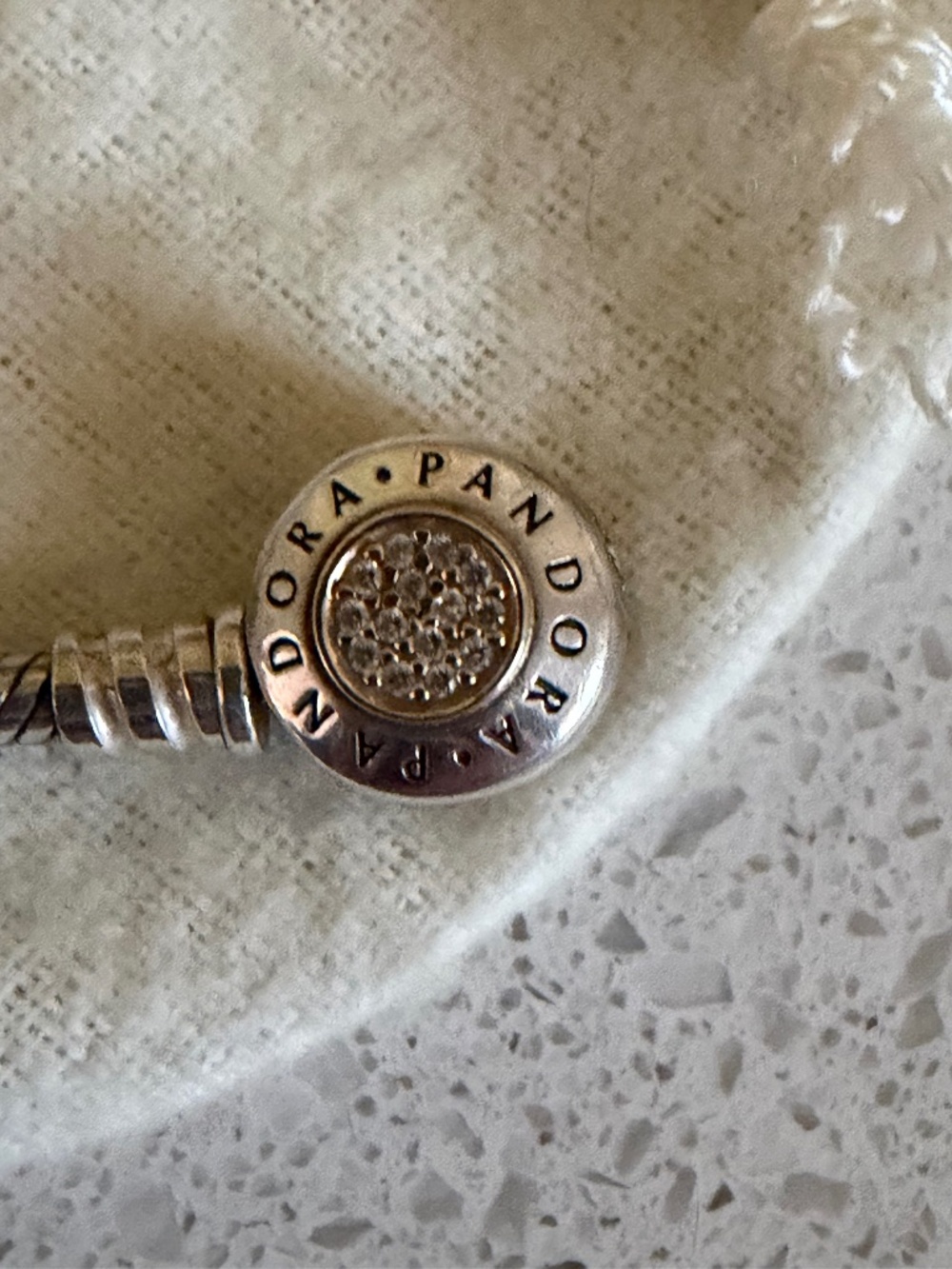 Pandora Signature Snake Bracelet with solid 14k gold and cz - 19cm length - Picture 3 of 12